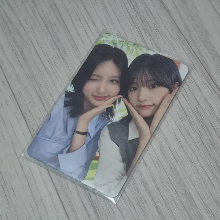 [BUNJANG] IVE Yujin &amp; Gaeul Unit Photocard / 아이브 유진 가을 유닛 포토카드