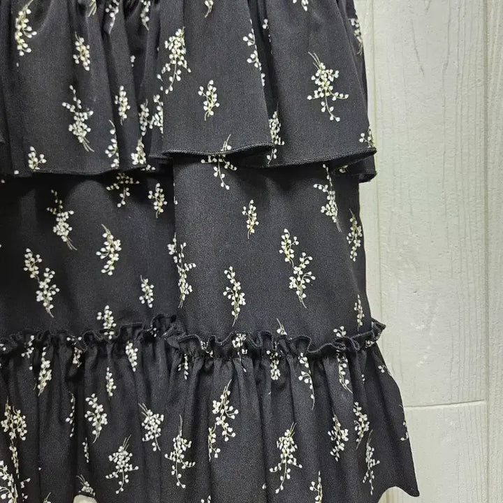 [BUNJANG] Tiered Maxi Dress / 71. 캉캉끈원피스