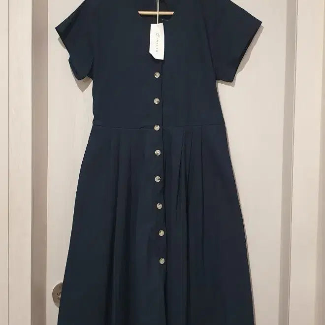 [BUNJANG] Open Closet Navy Button Dress / 오픈클로젯의 네이비 색상 버튼 원피스