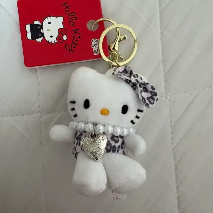 [BUNJANG] Hello Kitty Leopard Plush Keychain / 헬로키티 레오파드 인형 키링
