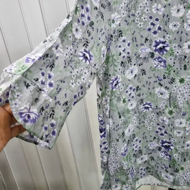 [BUNJANG] Flower Pattern 7/10 Sleeve Blouse 100% Rayon / 플라워 패턴 7부 소매 블라우스 100%레이온