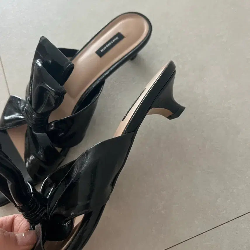[BUNJANG] Kims Apparel Enamel Ballet Flats / 킴스어패럴 슈즈