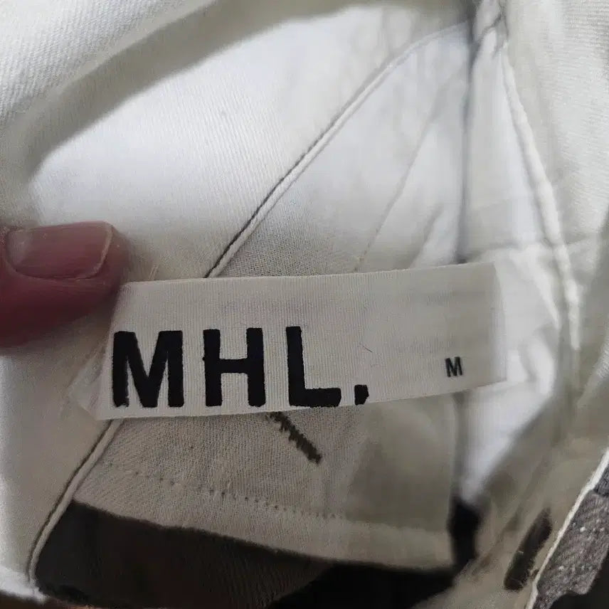 [BUNJANG] MHL Cotton Pants Size M / MHL 면바지 M사이즈 판매.