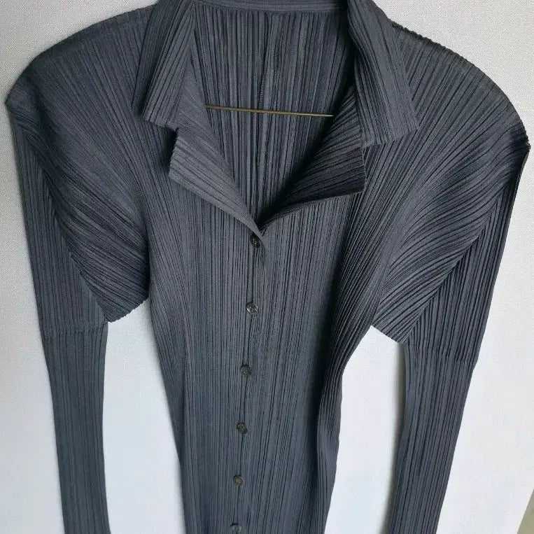 [BUNJANG] Pleats Please Shirting Jacket - Gray, Size 3 / 플리츠 플리즈 셔츠 자켓