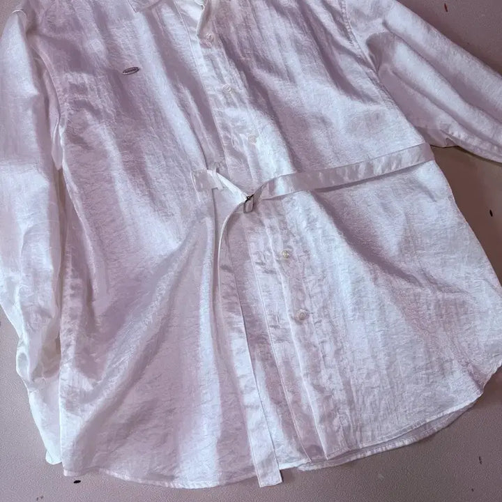 [BUNJANG] AvieMue White Shirt / 아비에무아 셔츠 새상품