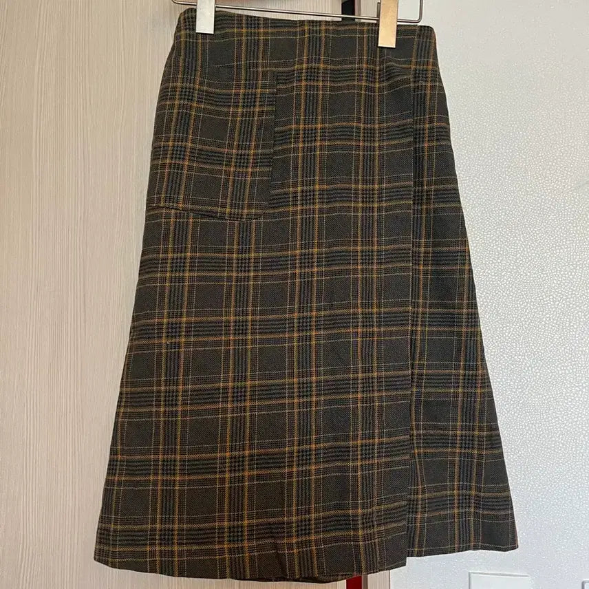 [BUNJANG] One Size Check Wrap Skirt (Brown/Khaki) / 프리싸이즈 체크 랩 스커트 (브라운/카키)
