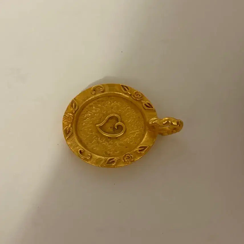 [BUNJANG] Vintage Brass Heart Snuffer / 빈티지 브라스 하트 스너퍼