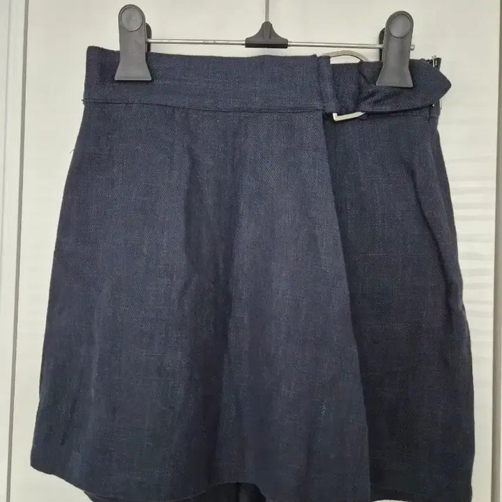 [BUNJANG] Navy Belt Wrap Shorts / 네이비 벨트 랩 숏팬츠