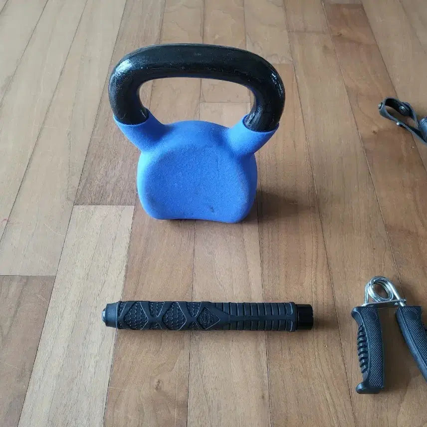 [BUNJANG] Taiwanese Self-Defense Expandable Baton Bundle / 대만산 호신용 삼단봉 외 모두일괄 택포