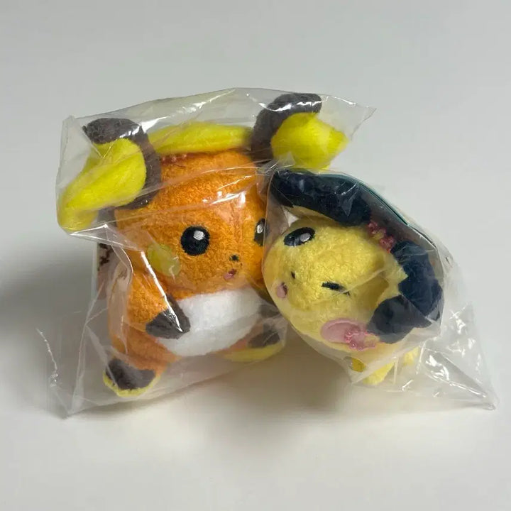 [BUNJANG] Pokemon 30th Anniversary Metamon Playground Squishy Mascot Magnet Gacha Bundle Set / 일괄)성수 메타몽 포켓몬 30주년 팝업 찰싹 마스코트 마그넷 가챠