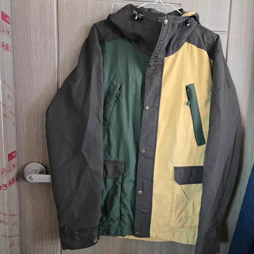 [BUNJANG] Color Block Hooded Windbreaker Jacket / 컬러 블록 후드 바람막이 남성점퍼