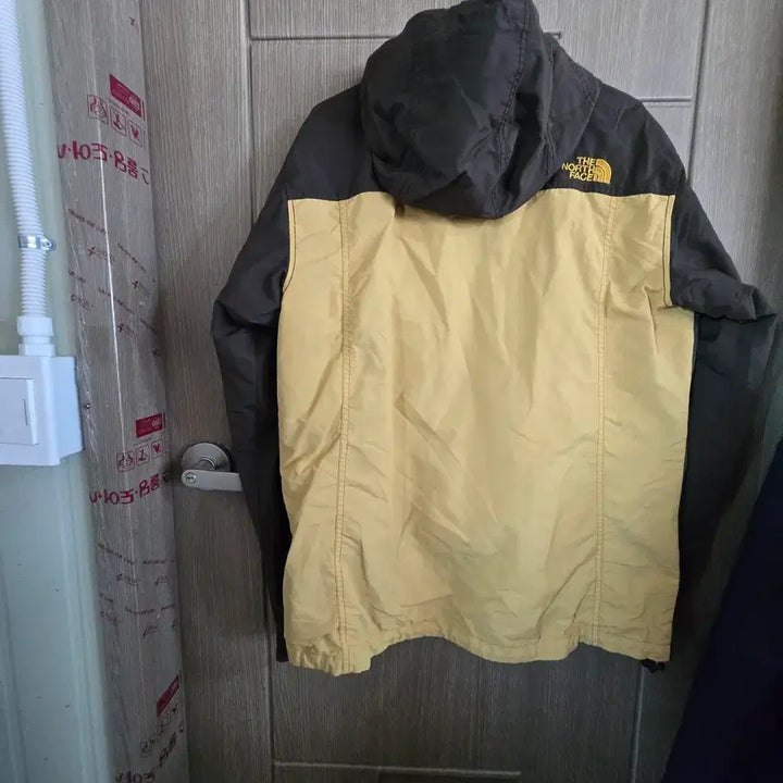 [BUNJANG] Color Block Hooded Windbreaker Jacket / 컬러 블록 후드 바람막이 남성점퍼