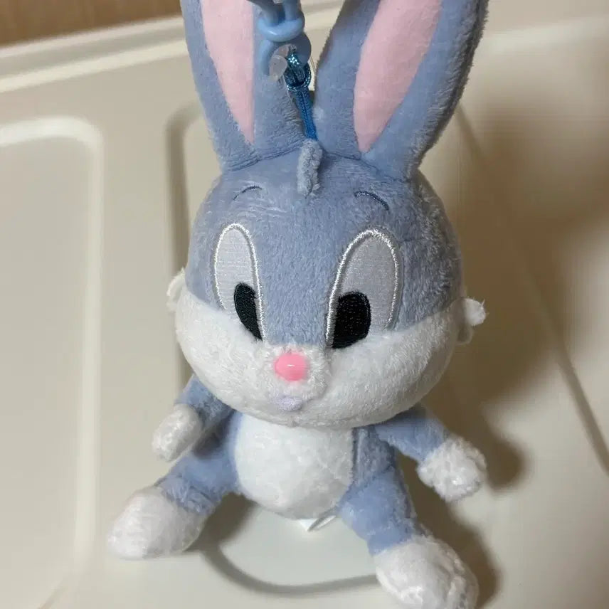 [BUNJANG] Looney Tunes Bugs Bunny Plush Keychain / 루니툰즈 벅스버니 인형 키링