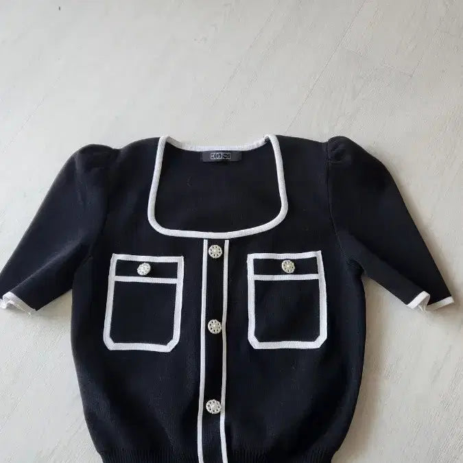 [BUNJANG] Ecost Button Short Sleeve Cardigan Black / Ecost 단추 반팔 가디건 블랙