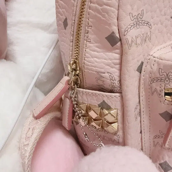 [BUNJANG] MCM Powder Pink Mini Backpack / Mcm엠씨엠 파우더핑크 미니 백팩 당일배송가능양지뢰지뢰계리즈리사