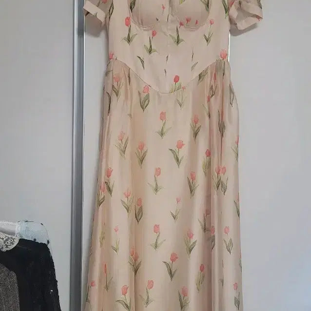[BUNJANG] Sinsden Romantic Tulip Pattern Long Dress / 신스덴 하트넥 시스루 휴가 데이트 원피스 M