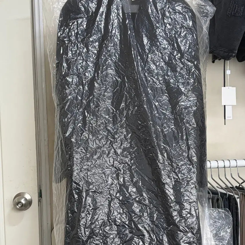 [BUNJANG] INSILENCE Cashmere Double Long Coat Black / [새상품]인사일런스 캐시미어 더블 롱 코트 M