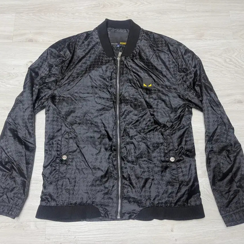 [BUNJANG] Fendi Black Bomber Jacket Houndstooth Pattern Monster Logo Patch 2XL / [2XL] 펜디 블랙 봄버 자켓