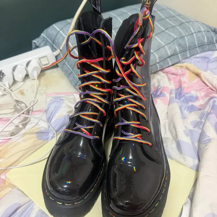 [BUNJANG] Dr. Martens Rainbow Walker Boots Size 230 / 닥터미틴레인보우워커 230