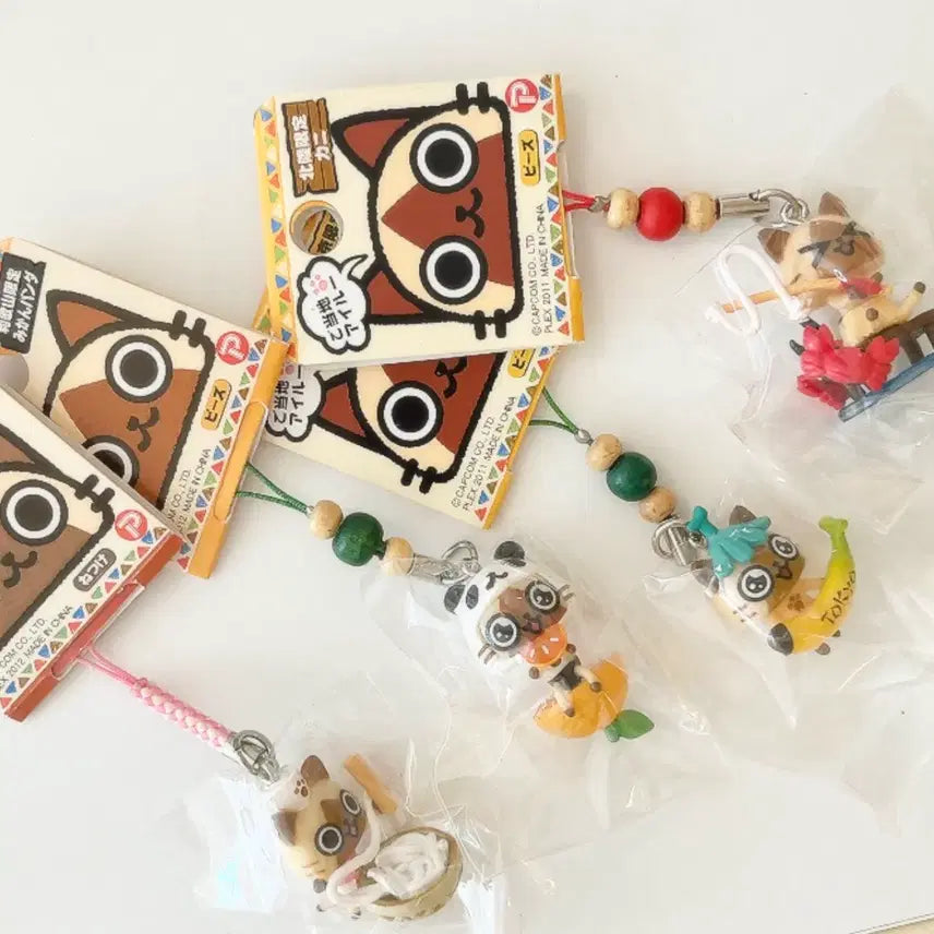 [BUNJANG] Classic Monster Hunter Airou Regional Limited Strap / 고전 몬스터헌터 아이루 지역한정 스트랩
