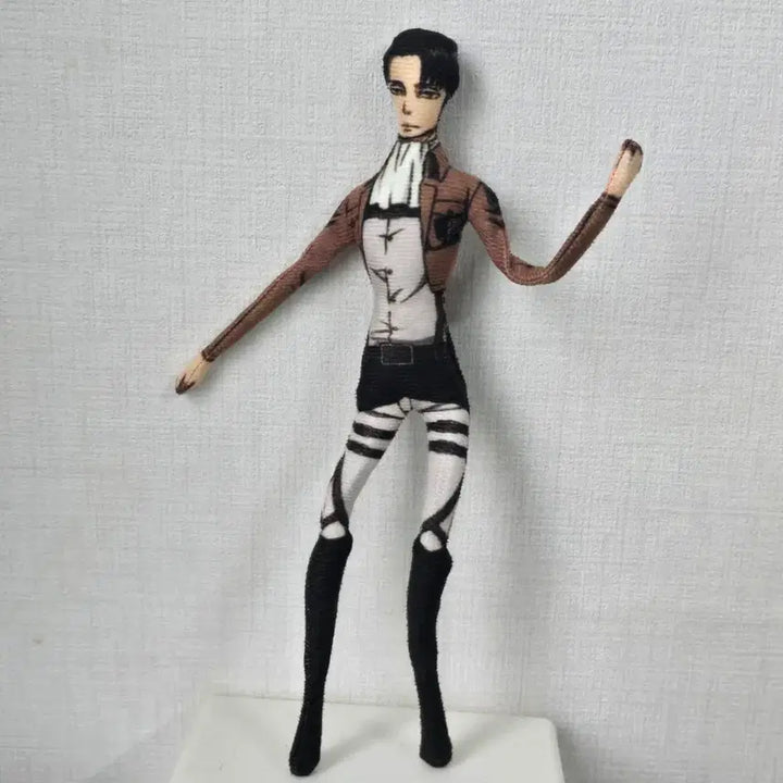[BUNJANG] Attack on Titan Levi Wire Art Doll / 진격의거인 리바이 밤티 철사 인형