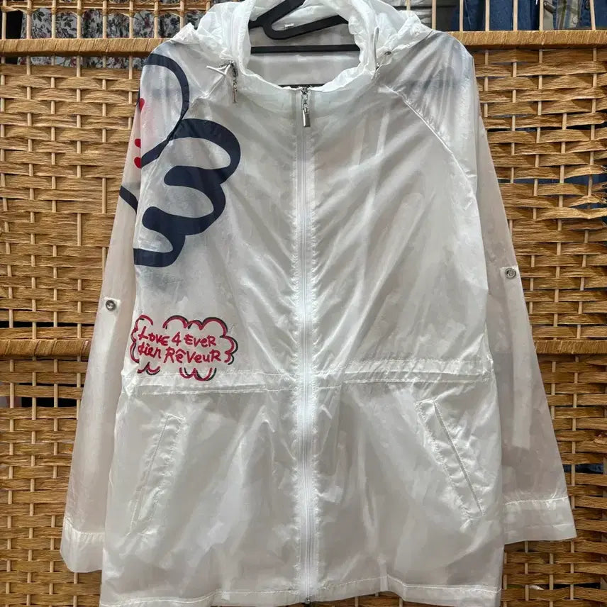 [BUNJANG] White Lightweight Windbreaker Jacket / 바람막이 자켓