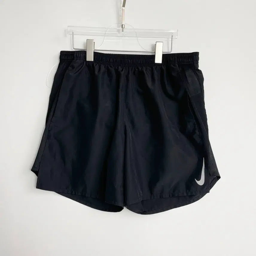 [BUNJANG] Nike Challenger Dri-FIT Black Shorts (Sizes 33-36) / F1 나이키 챌린저 드라이핏 블랙 반바지 33-36사이즈