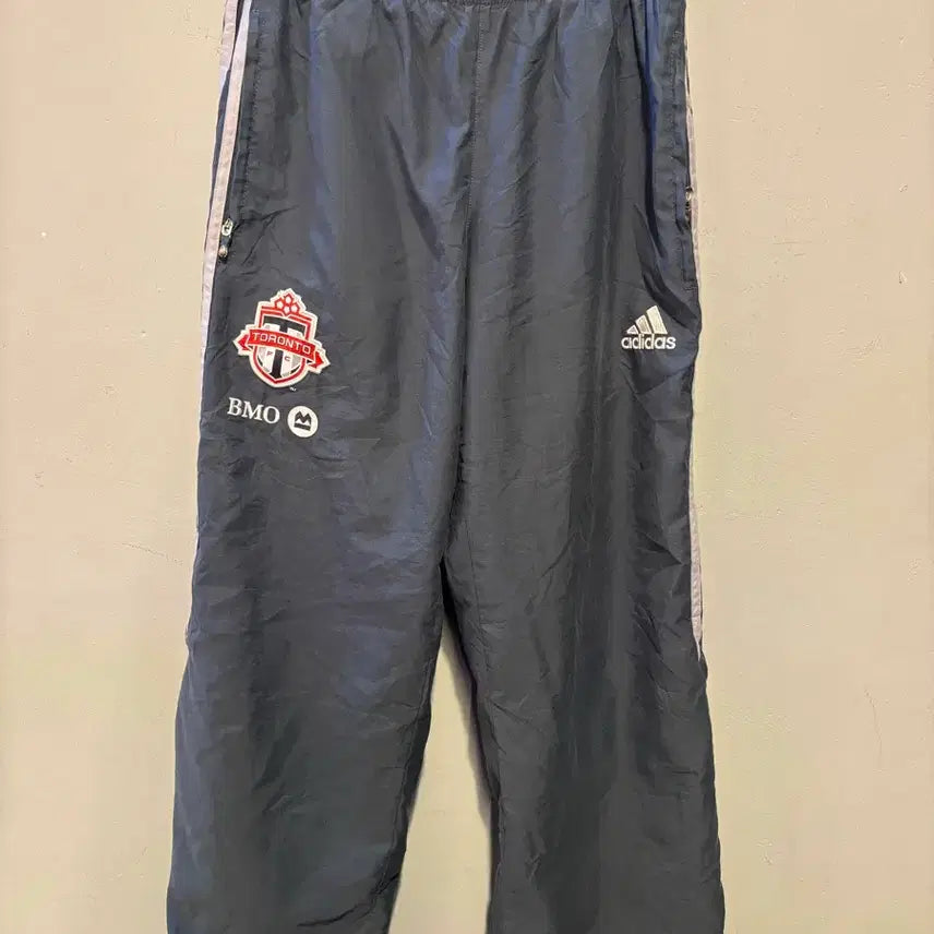 [BUNJANG] Adidas Toronto FC Nylon Pants / 아디다스 정품 토론토FC 나일론팬츠