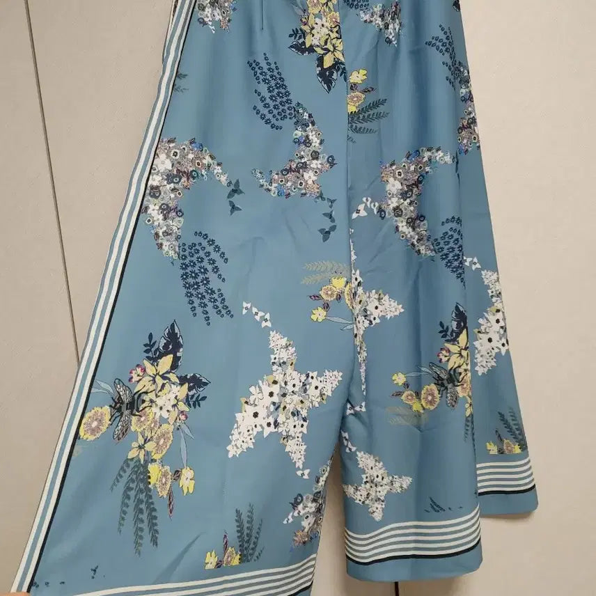 [BUNJANG] System Blue Floral Wide Pants / 한섬 시스템 와이드팬츠