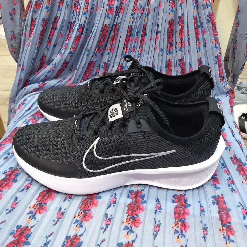 [BUNJANG] Nike Interact Run Running Shoes 275mm / 나이키 인터랙트 런 275mm