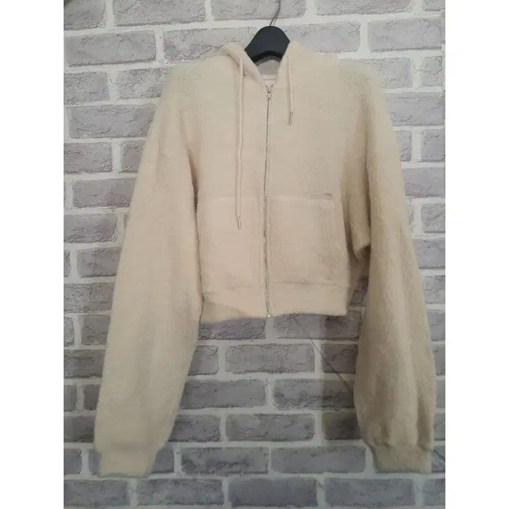 [BUNJANG] RVE Ivory Cropped Hooded Cardigan / RVE 아이보리 가오리 크롭후드가디건/알뜰한여우