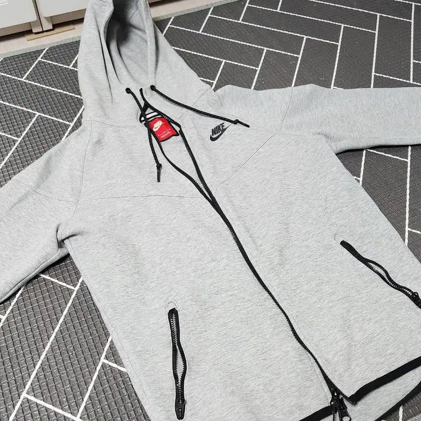 [BUNJANG] Nike Tech Fleece Windrunner Jacket Size M / 나이키 테크 플리스 윈드러너 M 545279