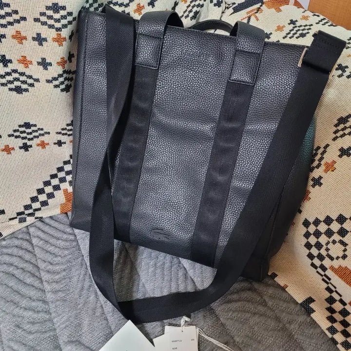 [BUNJANG] Lacoste Black Leather Shopper Tote Bag / 라코스테 블랙 레더 쇼퍼백 토트백