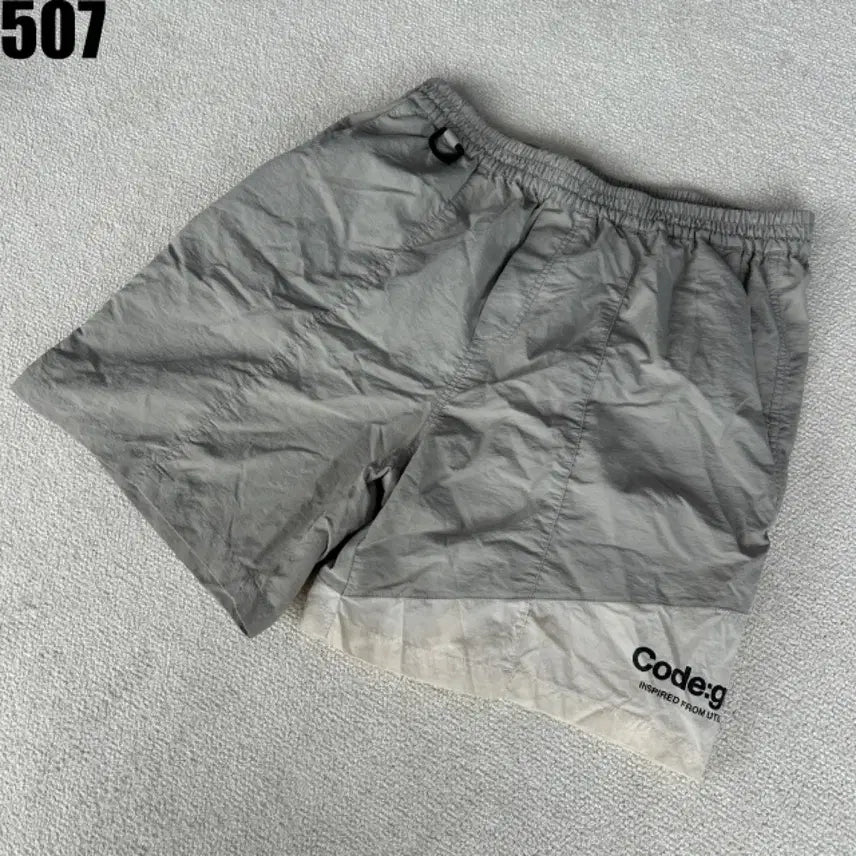 [BUNJANG] Code:g Two-Tone Color Shorts Size 100 / Code:g 반바지 투톤 컬러 100
