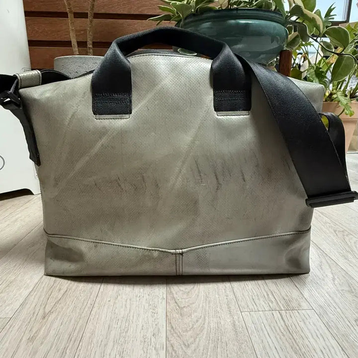[BUNJANG] Freitag Roy Messenger Bag Silver / 프라이탁 로이 그레이 ROY 실버