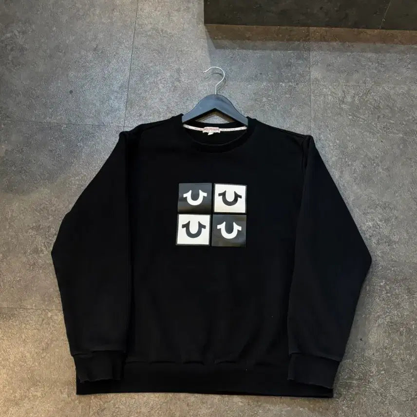 [BUNJANG] True Religion Black Sweatshirt XL / 트루릴리젼 블랙 맨투맨 XL사이즈