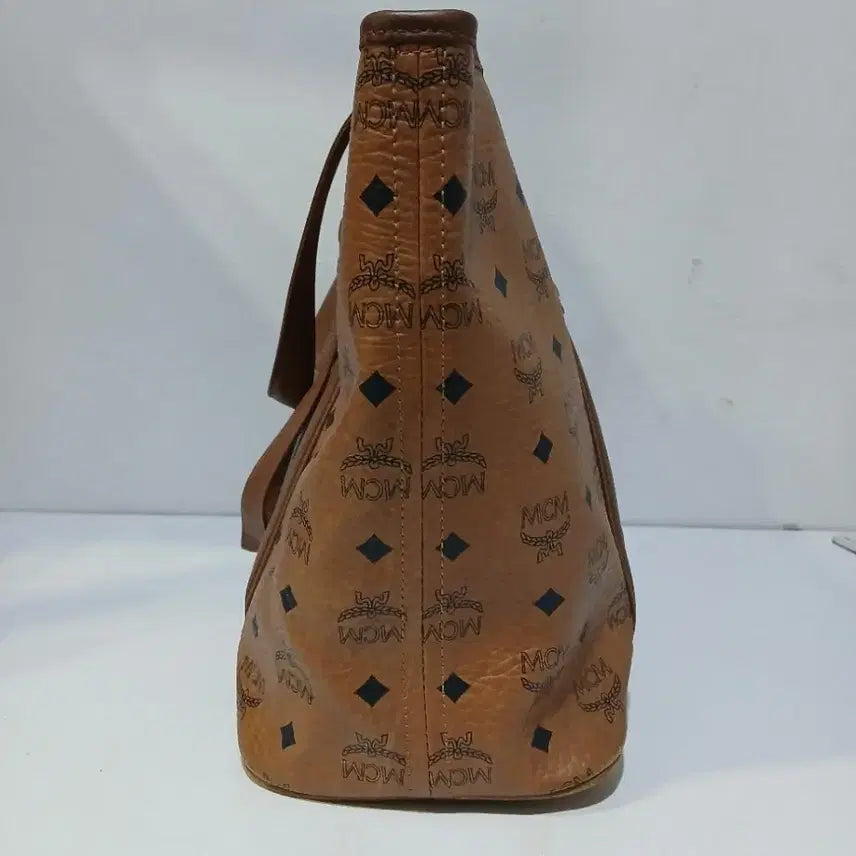 [BUNJANG] MCM Leather Shoulder Bag / MCM 숄더백
