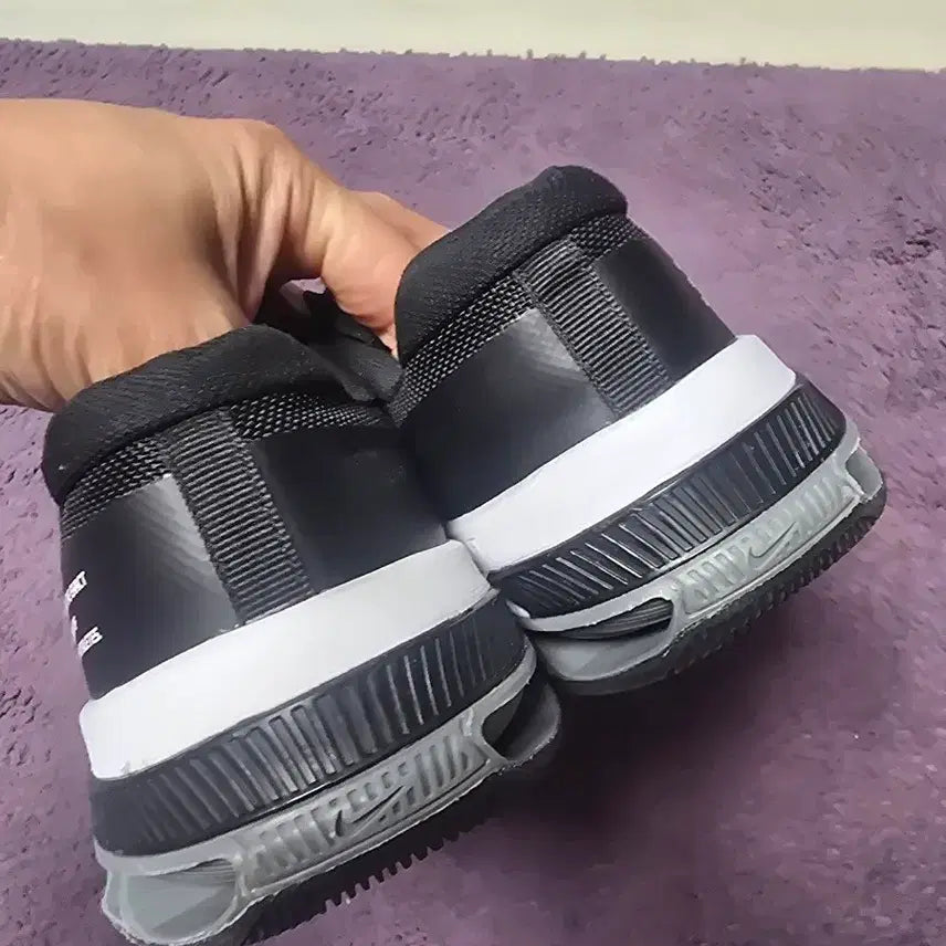 [BUNJANG] Nike Metcon Training Shoes Black/White / 나이키 메트콘 트레이닝화 블랙/화이트