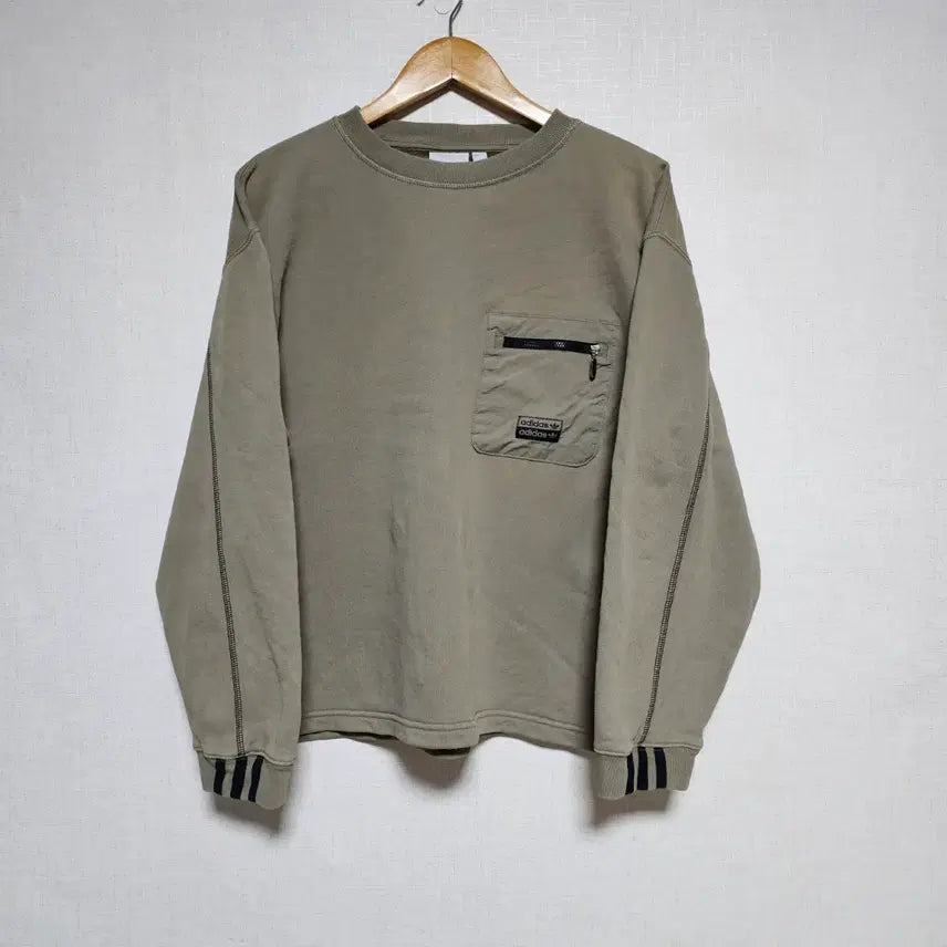 [BUNJANG] Adidas Oversized Pocket Sweatshirt / 아디다스 오버핏 포켓스웻티 ~110프리사이즈