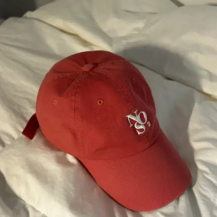 [BUNJANG] NOS7 Pigment Red Ball Cap / NOS7 볼캡 피그먼트레드