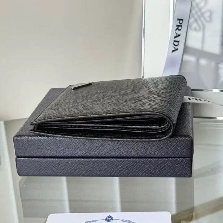 [BUNJANG] Prada Leather Bifold Wallet / 프라다 지갑