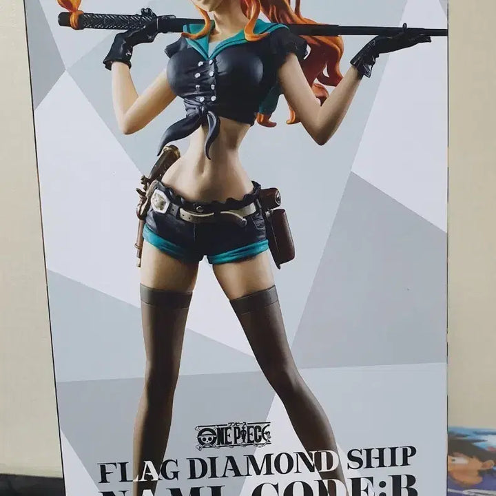 [BUNJANG] One Piece Nami Diamond Ship Code:B Figure (Sealed) / 원피스 미개봉 나미 다이아몬드쉽 Code:B 나미 팝니다