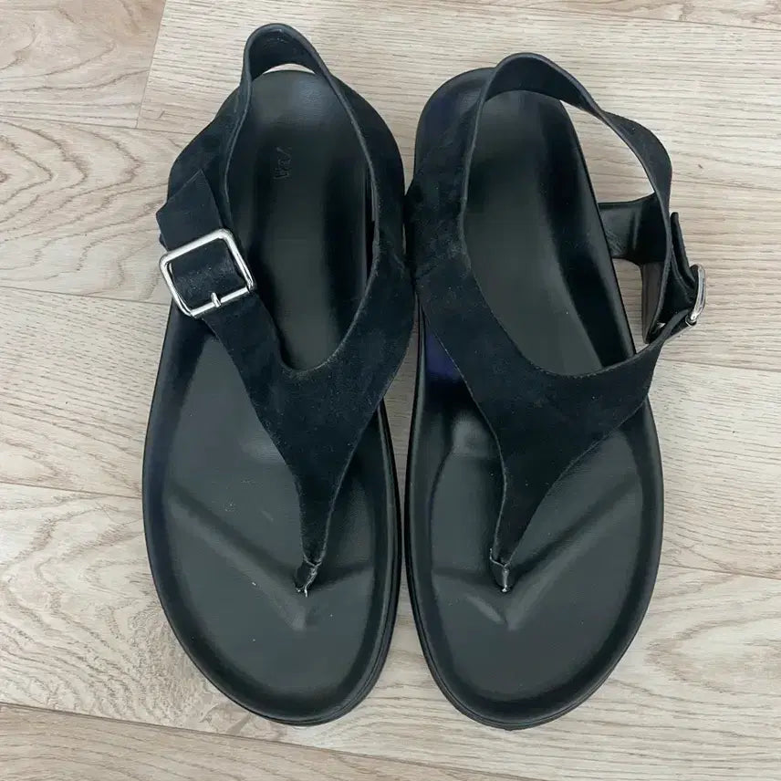 [BUNJANG] Zara Sandals Size 265 / 자라 샌들265