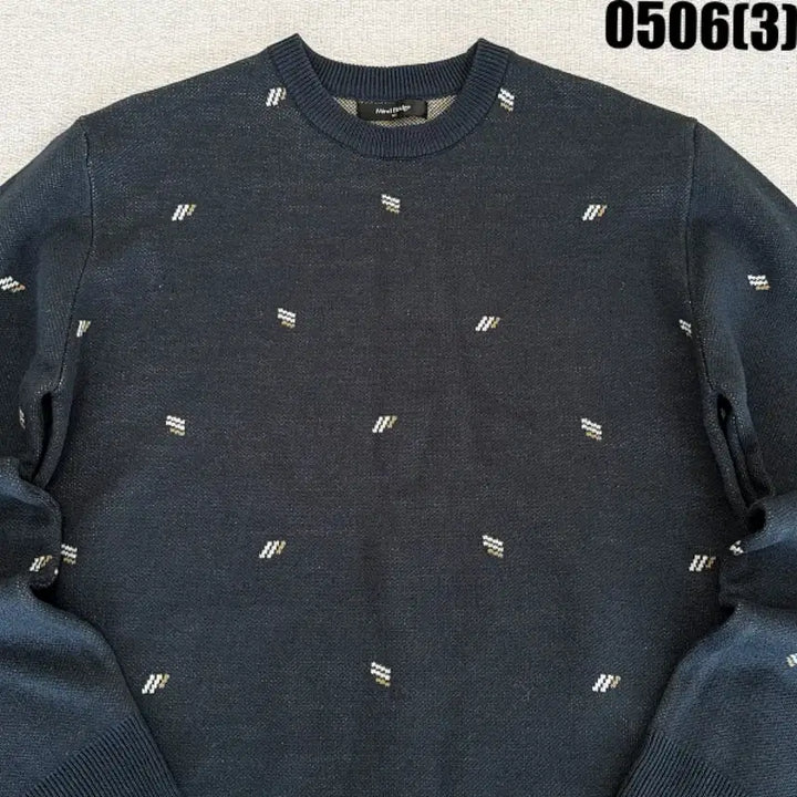 [BUNJANG] Mind Bridge Navy Pattern Knit Sweater / 100 마인드브릿지 네이비 패턴 니트 0506(3)