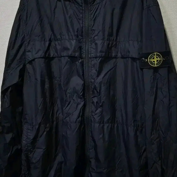 [BUNJANG] Stone Island 24SS Crinkle Reps Jacket / 24ss 스톤아일랜드 크링클랩스 바람막이