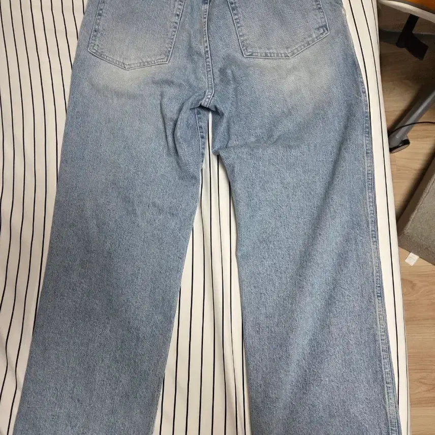 [BUNJANG] Pottery One Washed Wide Denim Light Blue Size 2 / 포터리 와이드데님 라이트블루 2사이즈