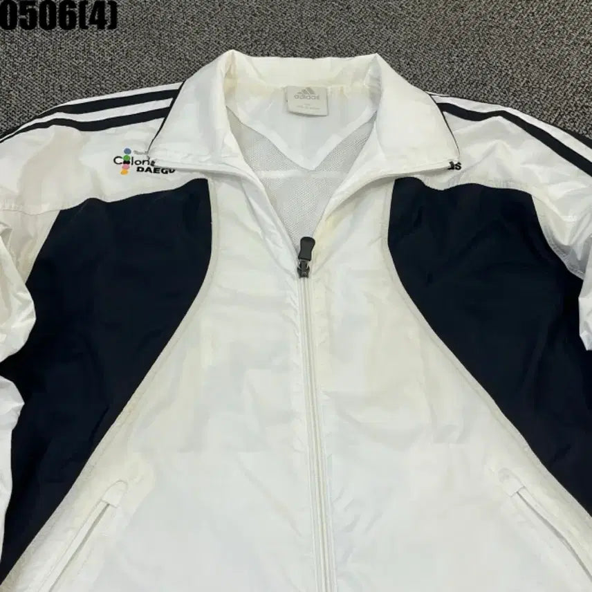 [BUNJANG] Adidas Windbreaker Jacket / 아디다스 바람막이 자켓 90 | 0506