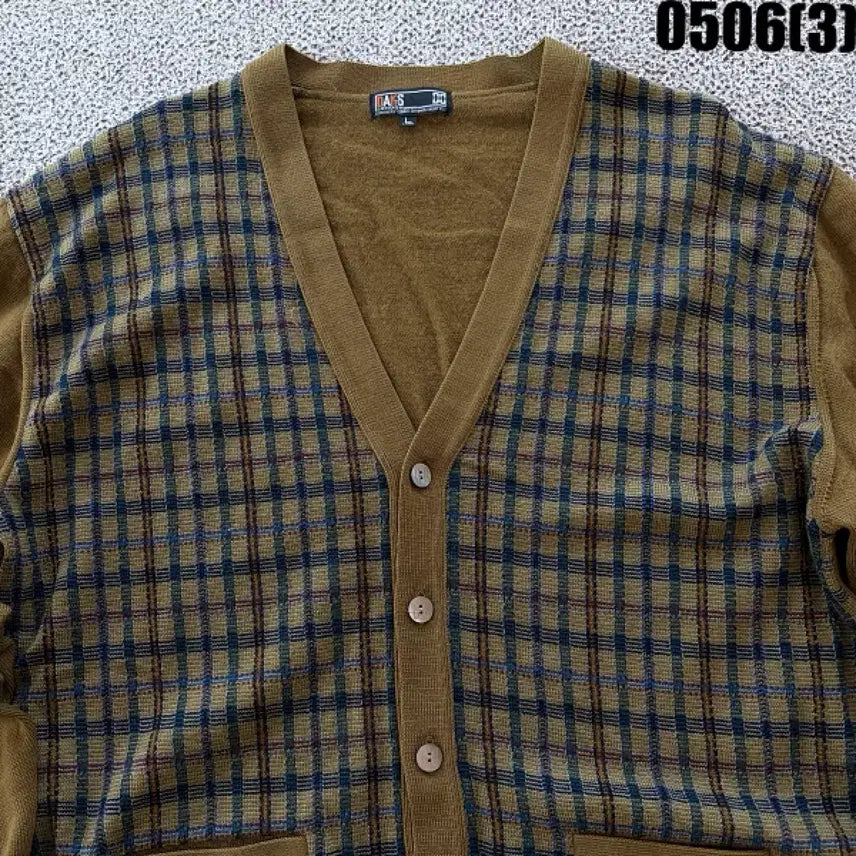 [BUNJANG] Daks Check Pattern V-Neck Cardigan / L 닥스 체크 패턴 브이넥 가디건 0506(3)