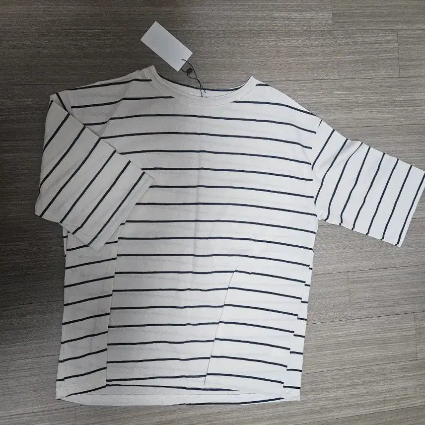 [BUNJANG] Stripe Short Sleeve T-Shirt / 스트라이프 반팔 티셔츠