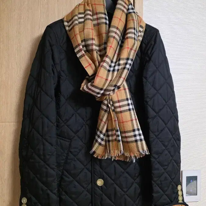 [BUNJANG] Burberry Cashmere Wool Blend Scarf Check Pattern / 버버리 캐시미어 울스카프(미사용)